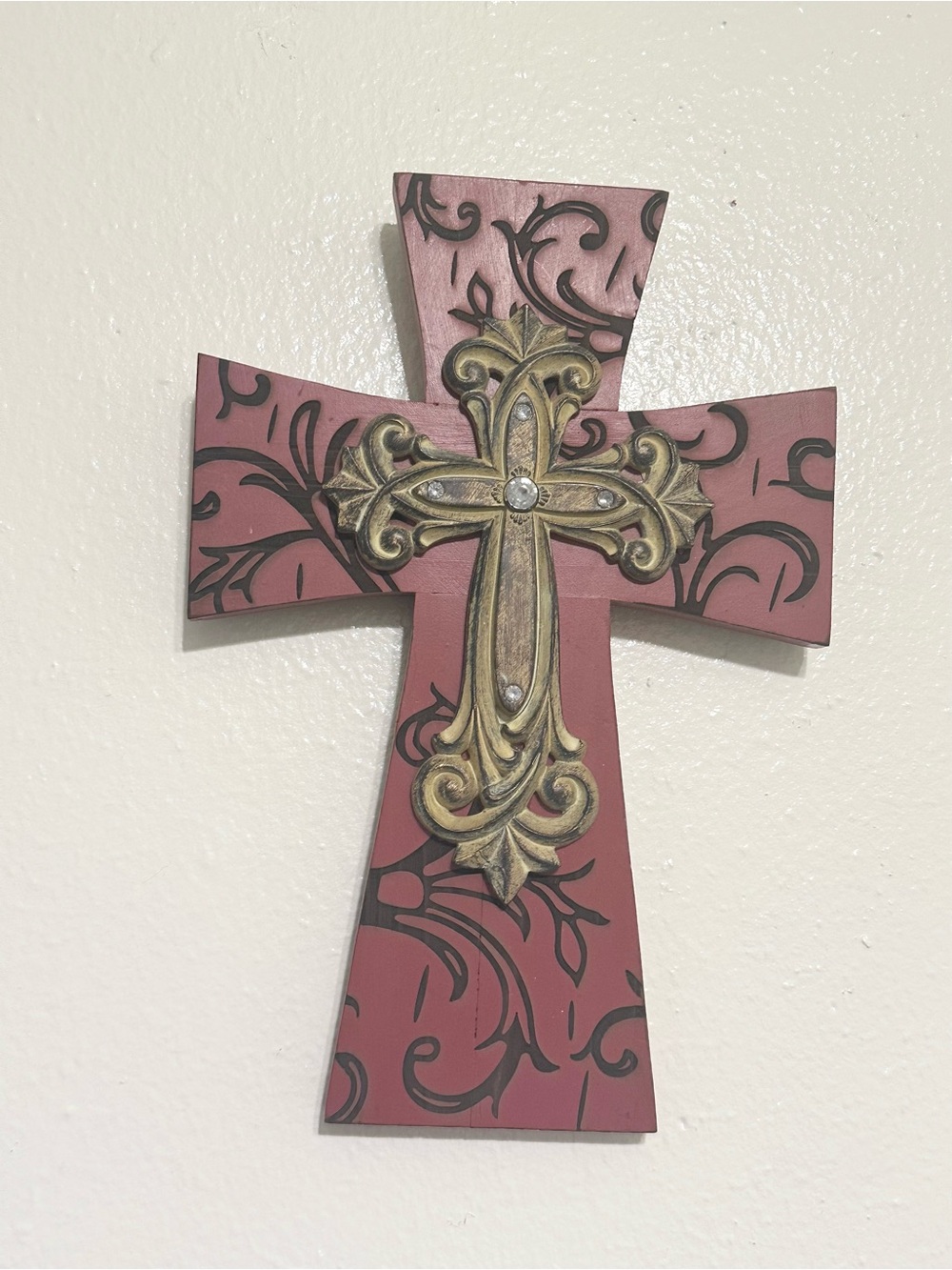 Western style Cross Wall Hanging Embellished Metal Wood  Christianity Red 12"